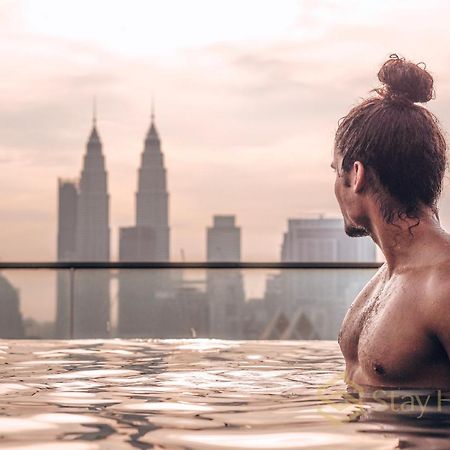 Regalia Residence The Sky Pool Suite Kuala Lumpur Bagian luar foto